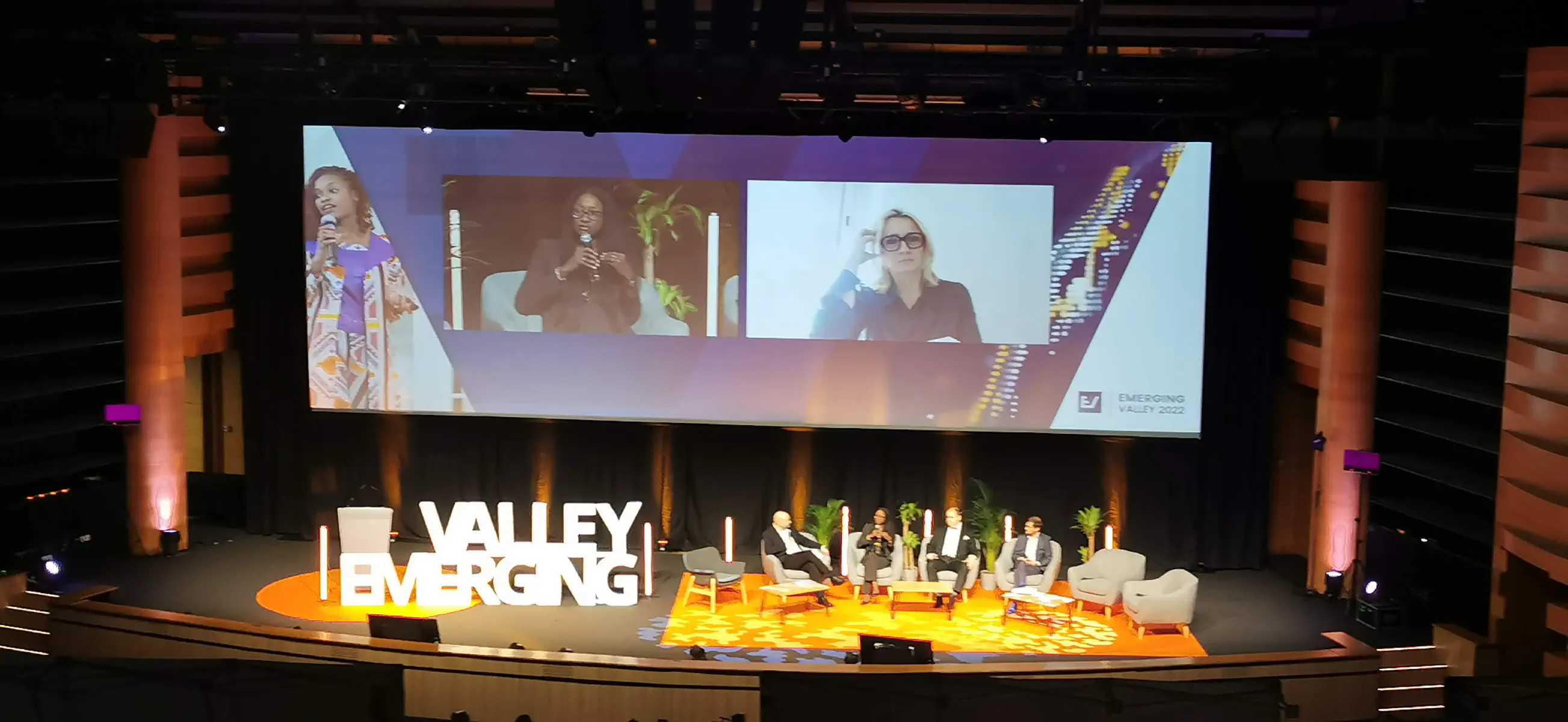 Main Stage de Emerging Valley 2022